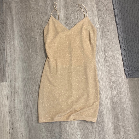 New Gold Dress women’s size small - Picture 1 of 1